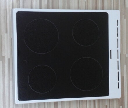 Sklokeramická doska sporáka